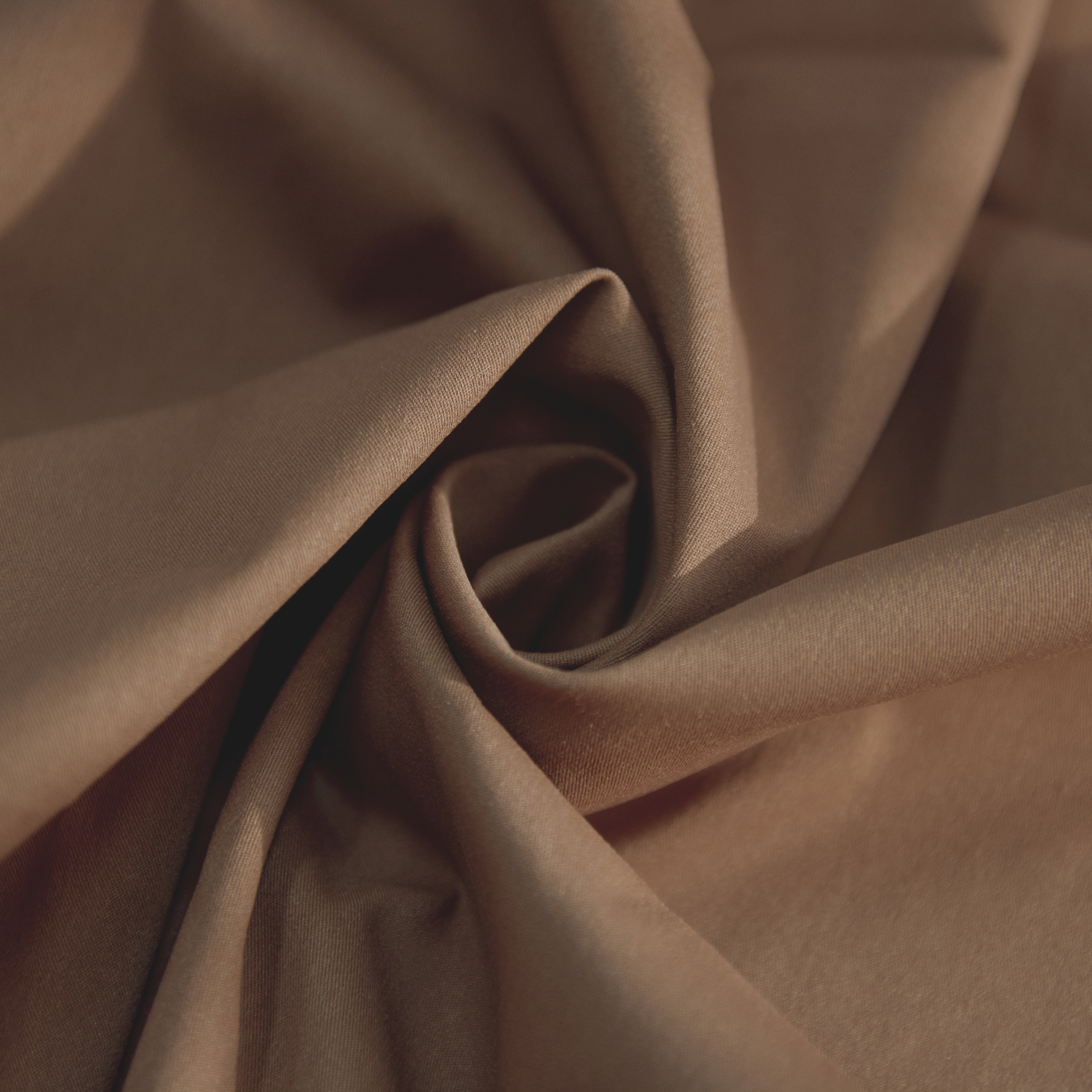 NATURAL SILKY BELGA BROWN 60%VISCOSE 40%POLIESTER