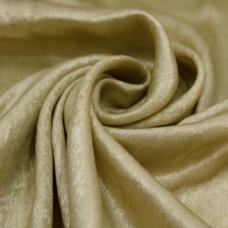 SILKY FOIL GLOW